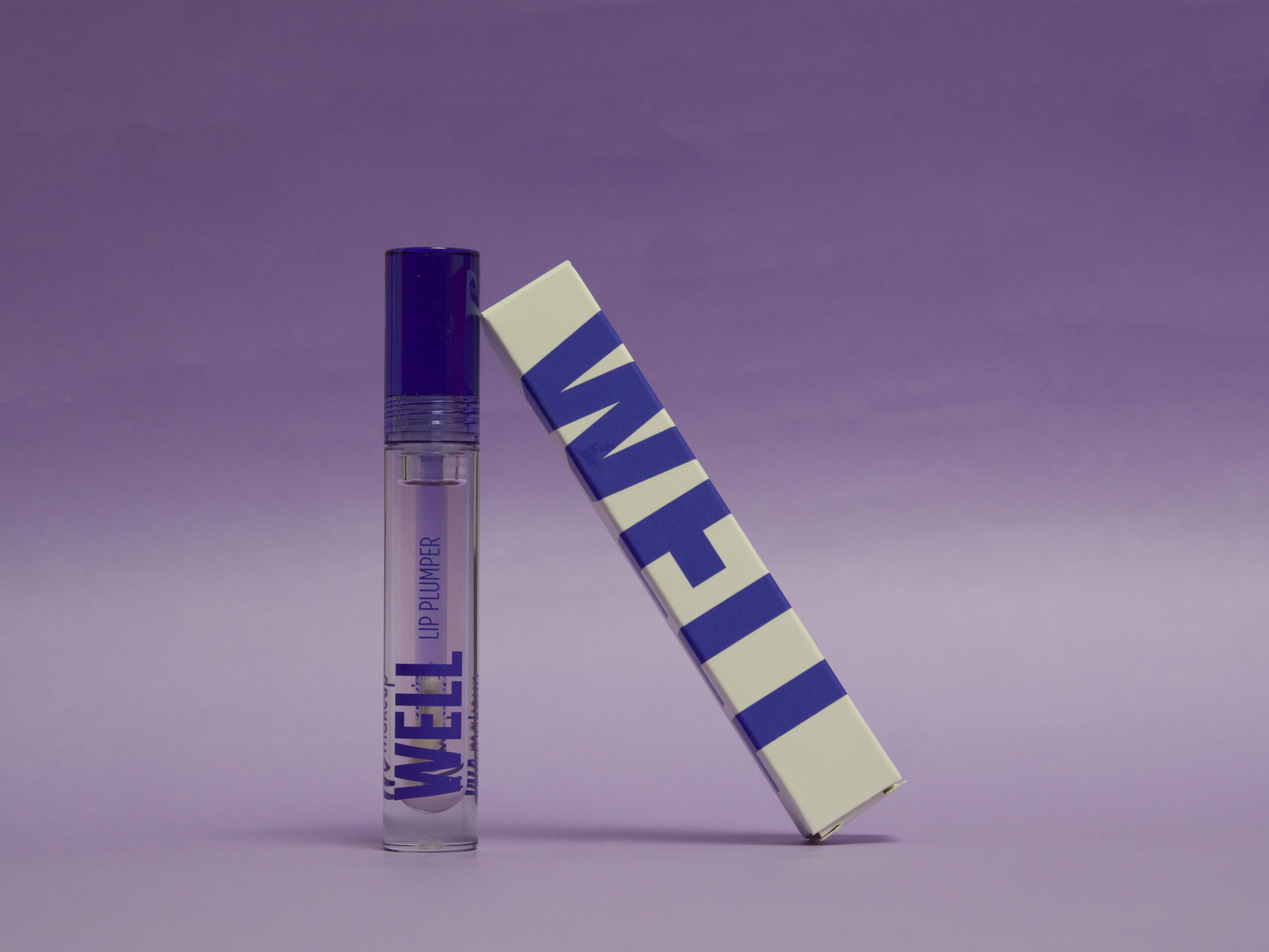 Well lip plumper di We Makeup